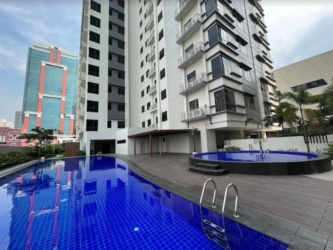 Studio unit near MAKATI MED & RCBC for RENT07