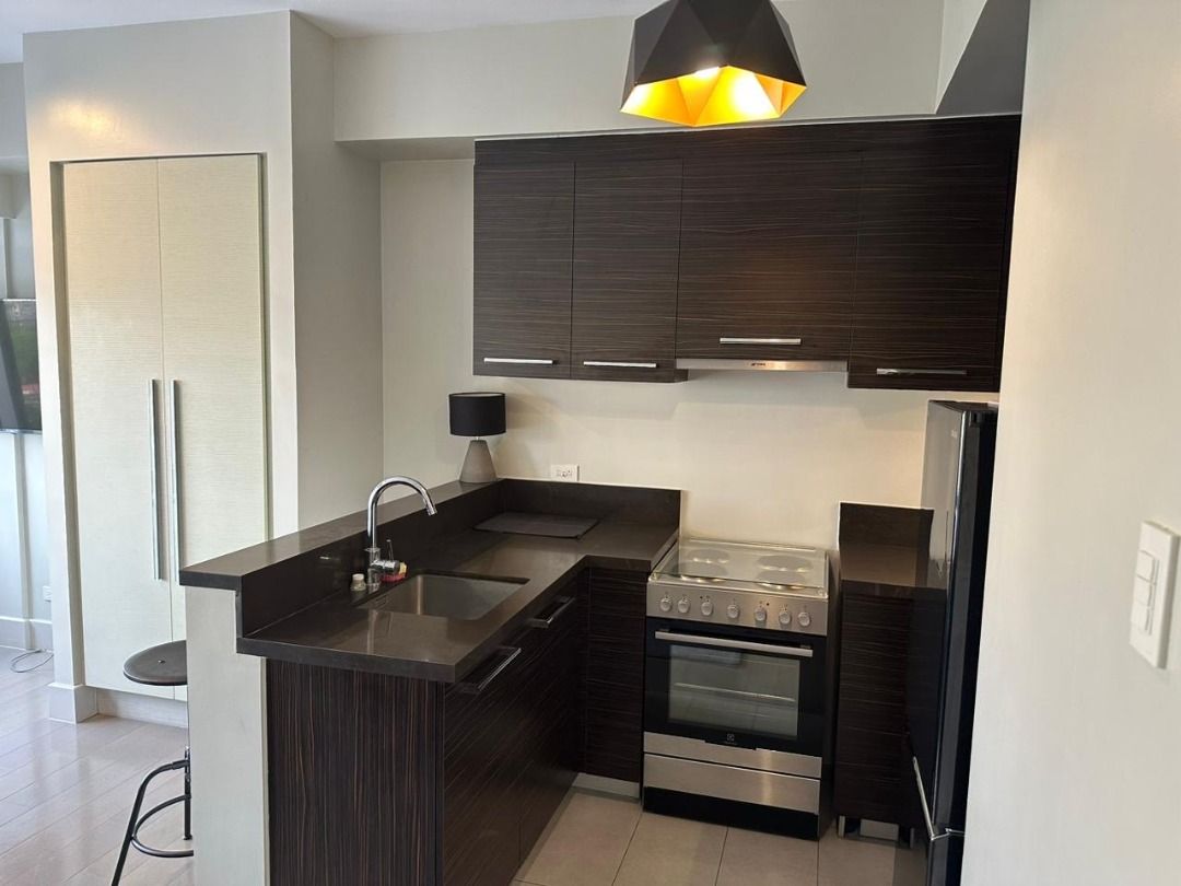 Proscenium Studio unit for Rent in Rockwell Makati03