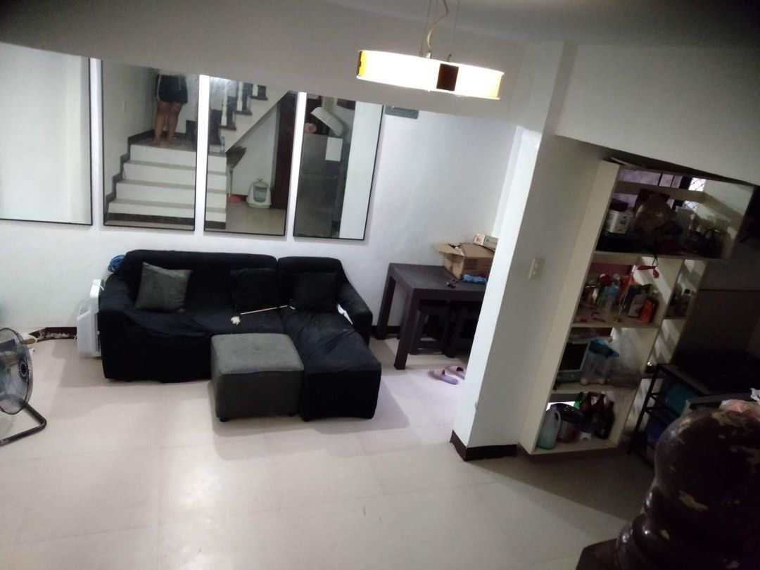 "Master Bedroom in House for Rent in Pineda, Pasig"09