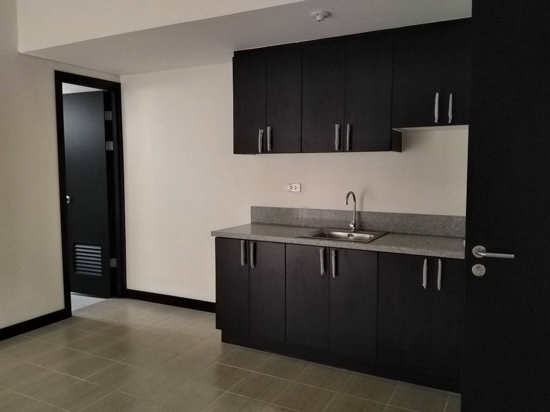 SANLORENZO22XXT3 For Rent 1BR Unfurnished Unit in San Lorenzo Place Makati03