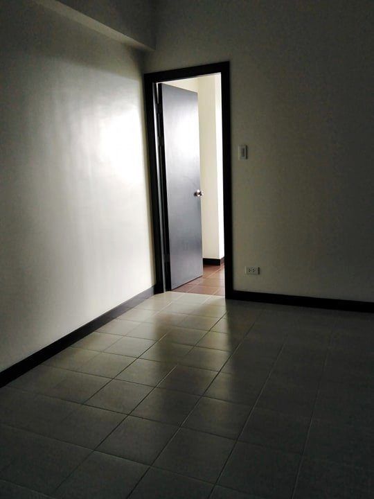SANLORENZO22XXT3 For Rent 1BR Unfurnished Unit in San Lorenzo Place Makati05