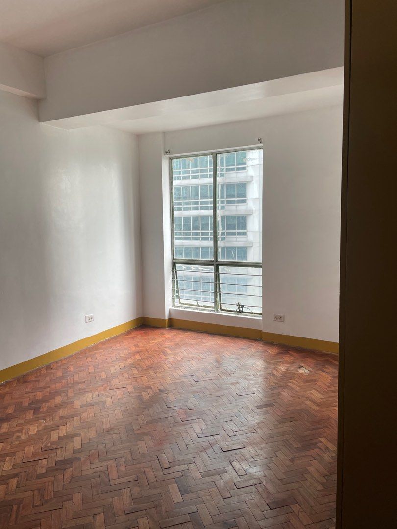 City &Land Mega Plaza 1 BR for RENT05
