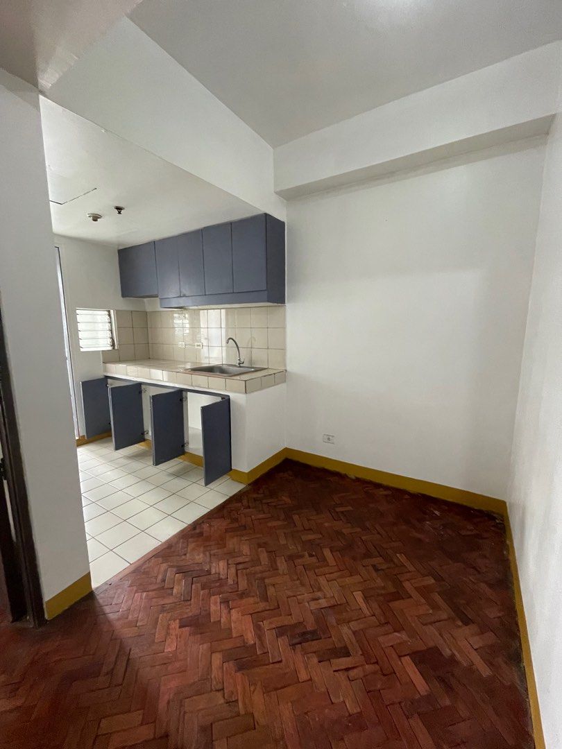 City &Land Mega Plaza 1 BR for RENT08
