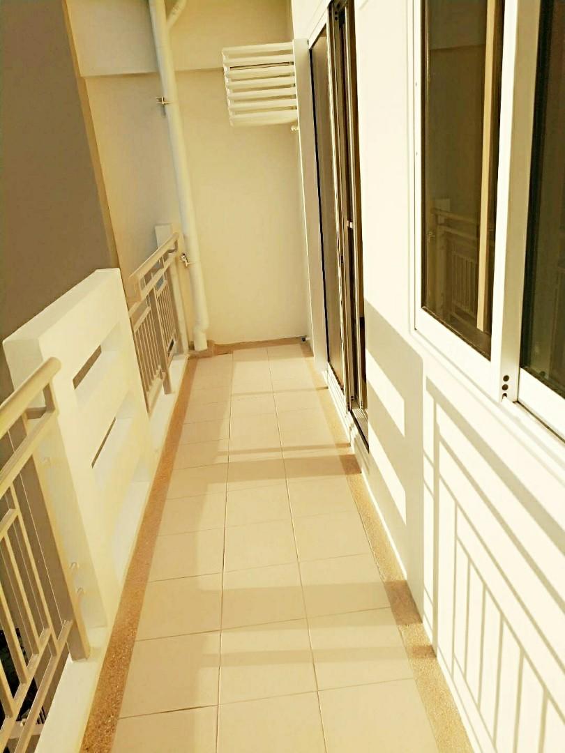 PARKING 2br bedroom for rent lease Zinnia towers Quezon City06