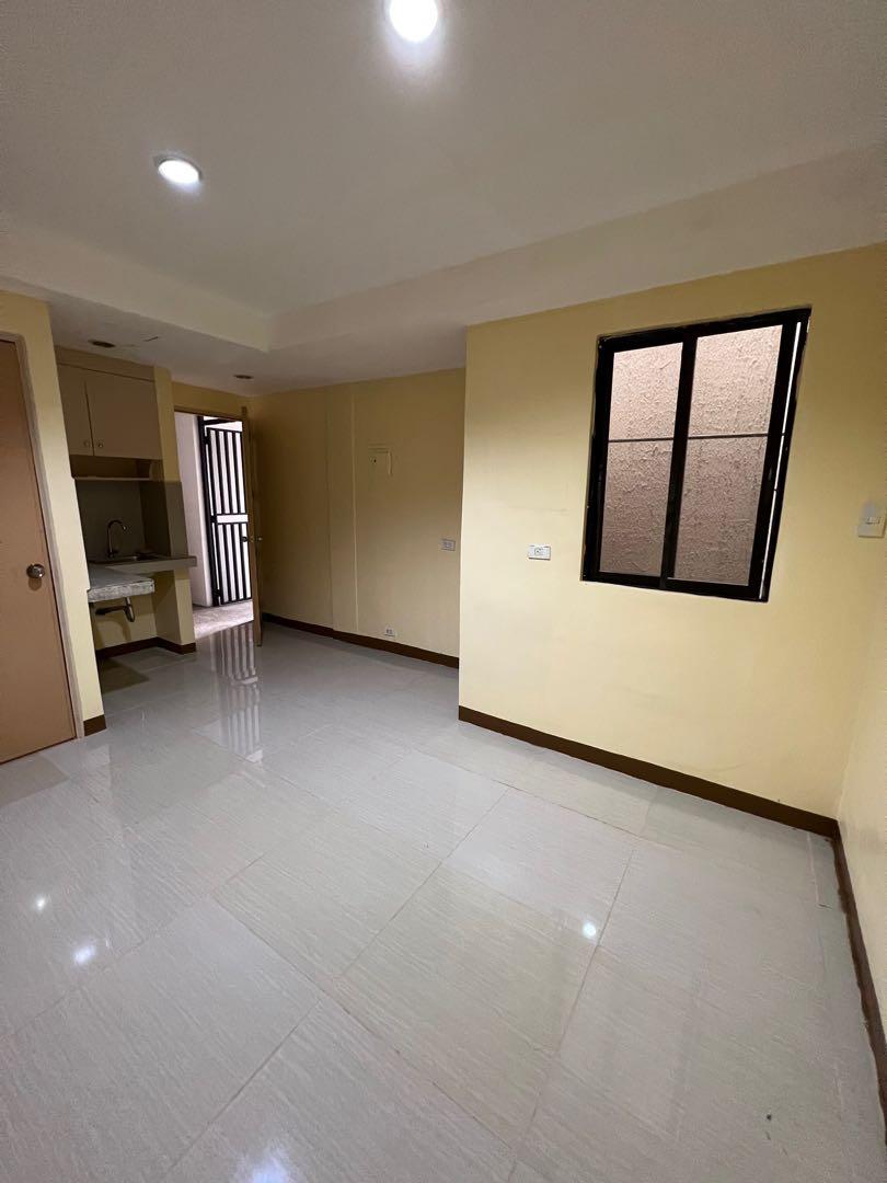 Studio Apartment for rent02