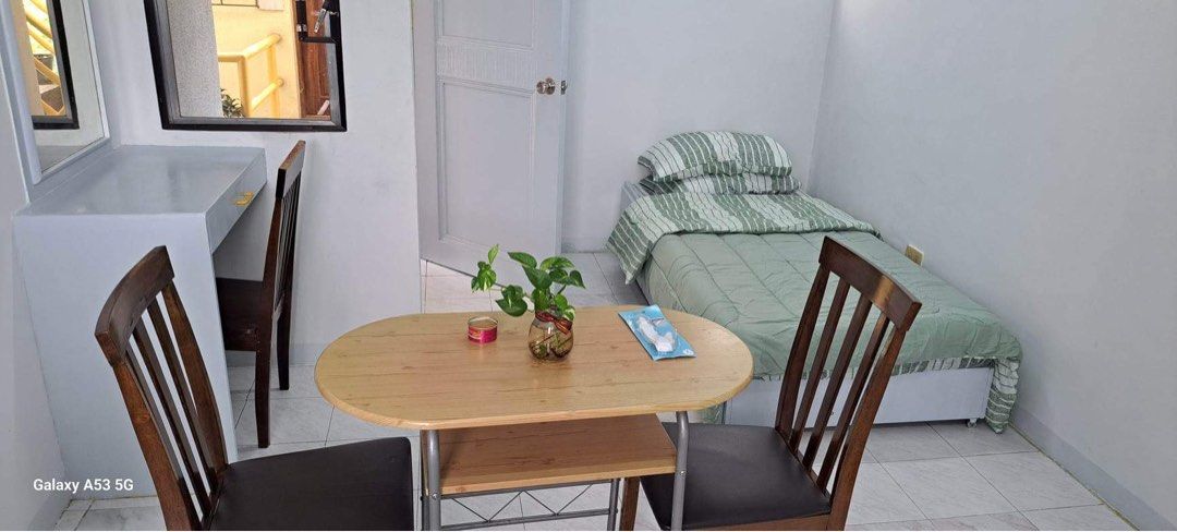 Studio Apartment for Rent03