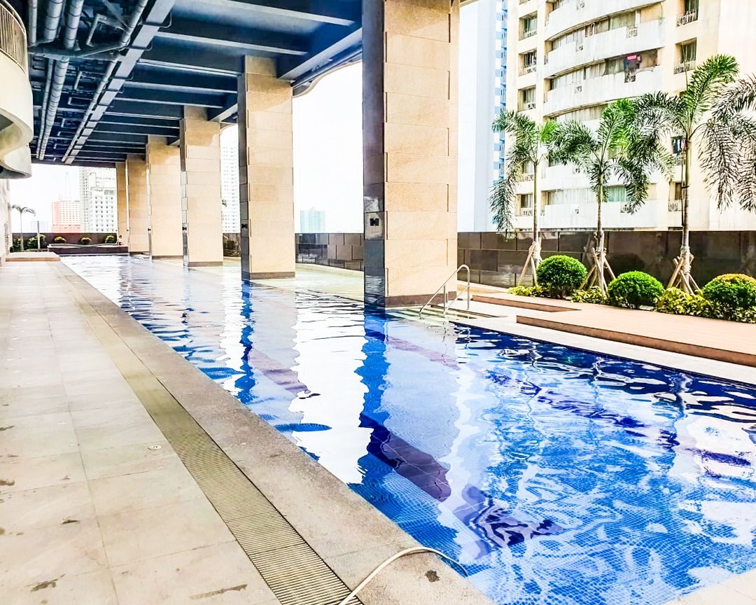 "FOR RENT: Fully furnished Studio Deluxe at R-Square Residences Taft Ave. Malate, Manila"05