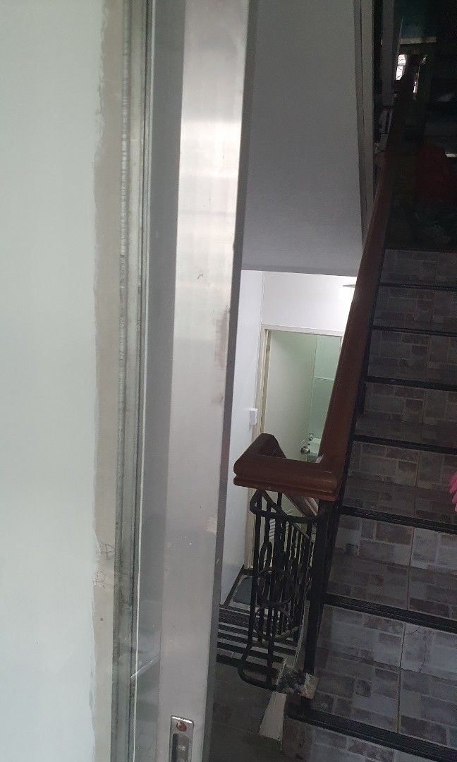 Room 4 Rent07