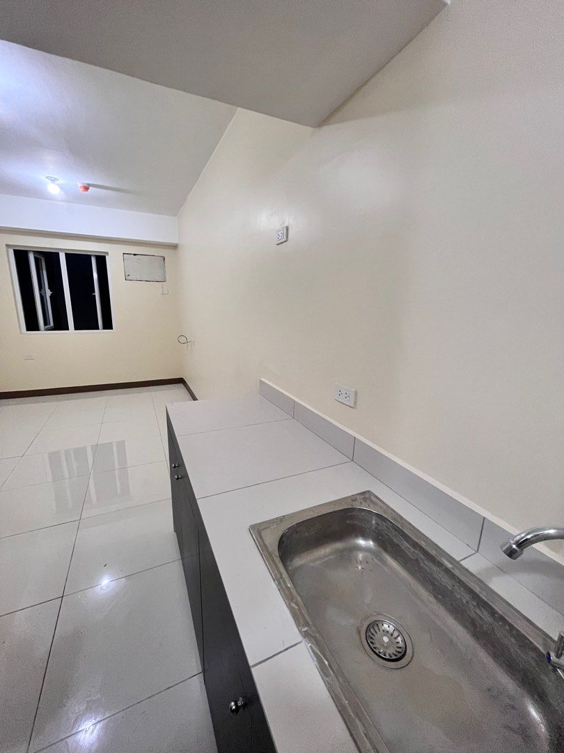 Paranaque Studio unit condo03