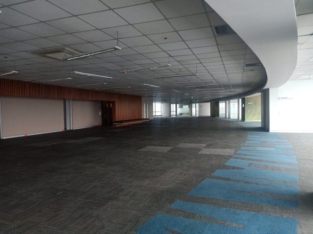"For Rent 2,021 sqm Whole Floor Office Space in One Corporate Center Ortigas"01