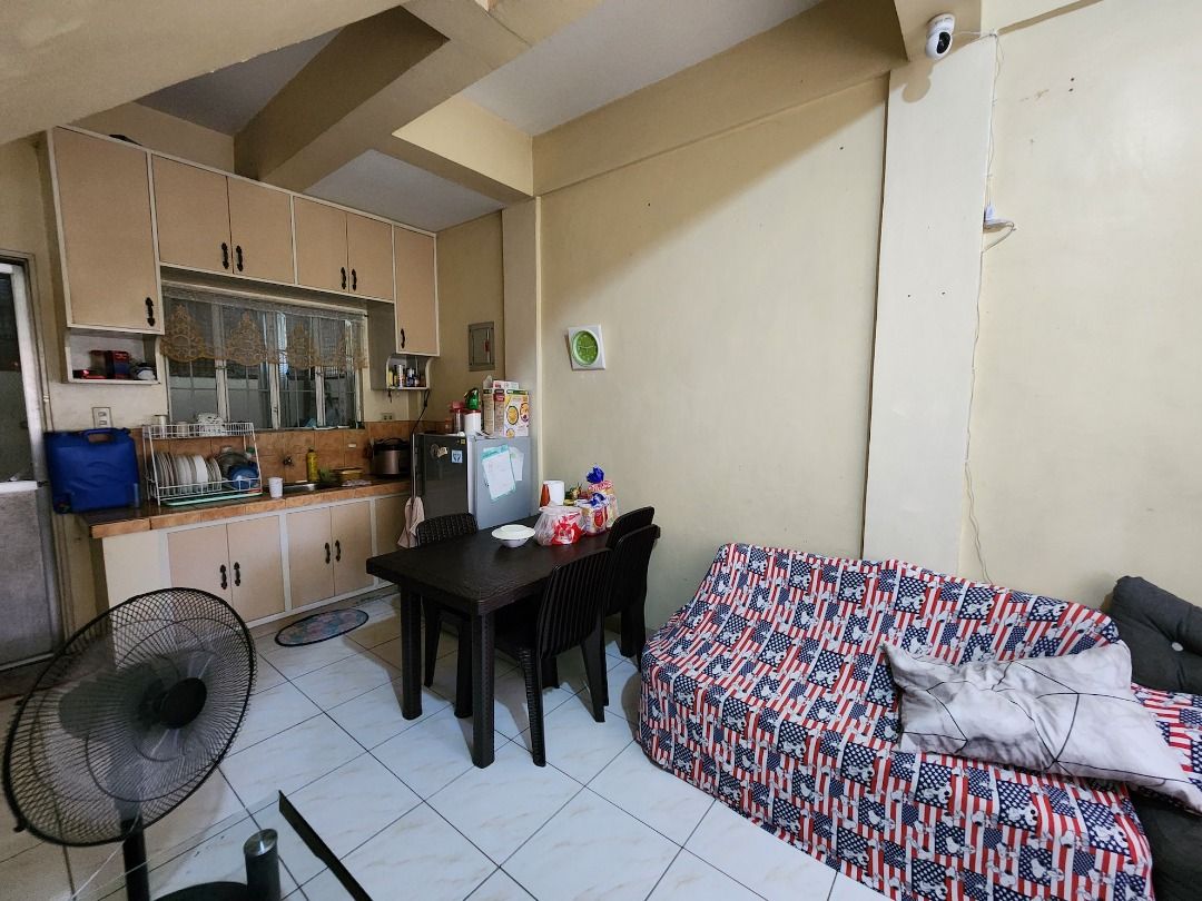 2-Story 3 Unit Apartment for Sale!04