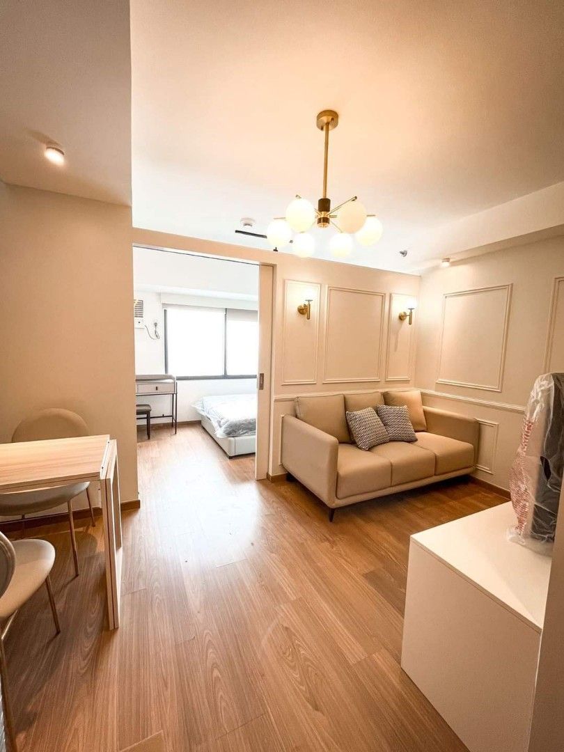FOR RENT IN MAKATI: THE RISE (Brand new) 3 UNITS AVAILABLE North tower02