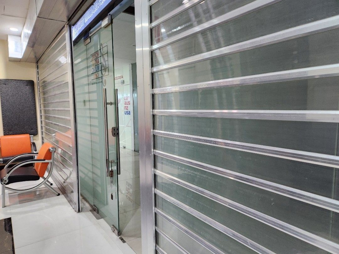 Office Space in Cebu Business Park Fully Fitted for Rent03