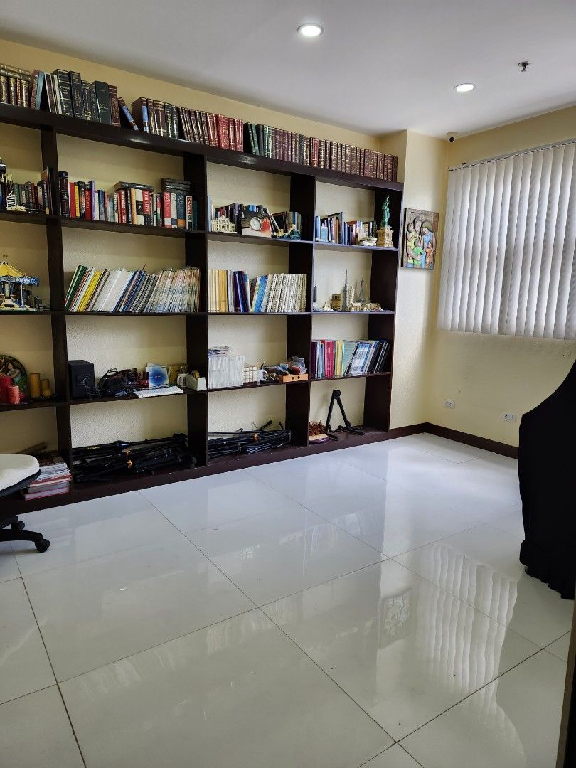 Office Space in Cebu Business Park Fully Fitted for Rent10