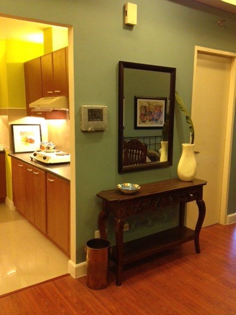 BGC Fort Bellagio2 Burgos Circle FF 43-sqm Exec Studio Condo Unit Rent07