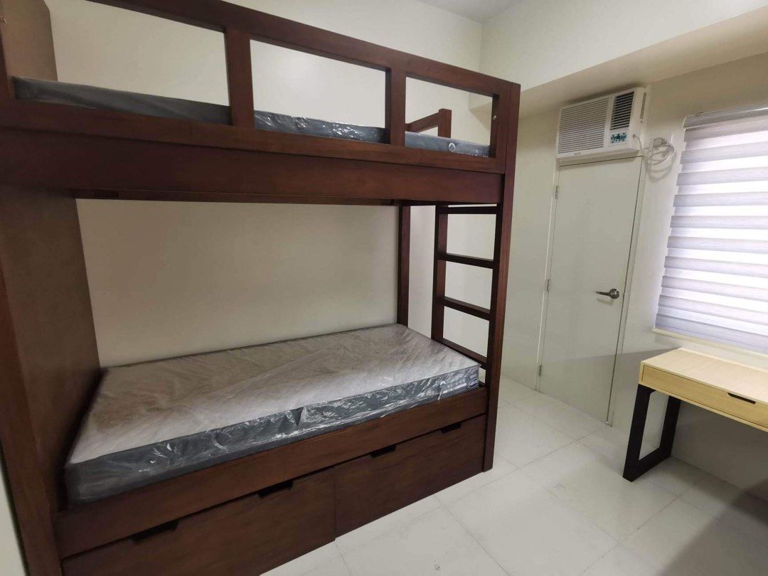 for rent in 3 TorreLorenzo across De LaSalle st. benilde along p. ocampo st. Malate  manila06
