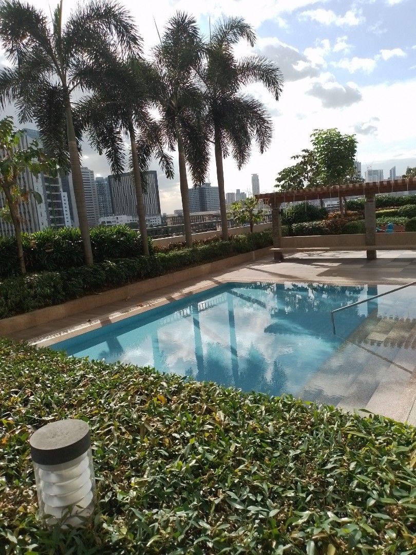 Parkwest Bgc 2 bedrooms 50k02