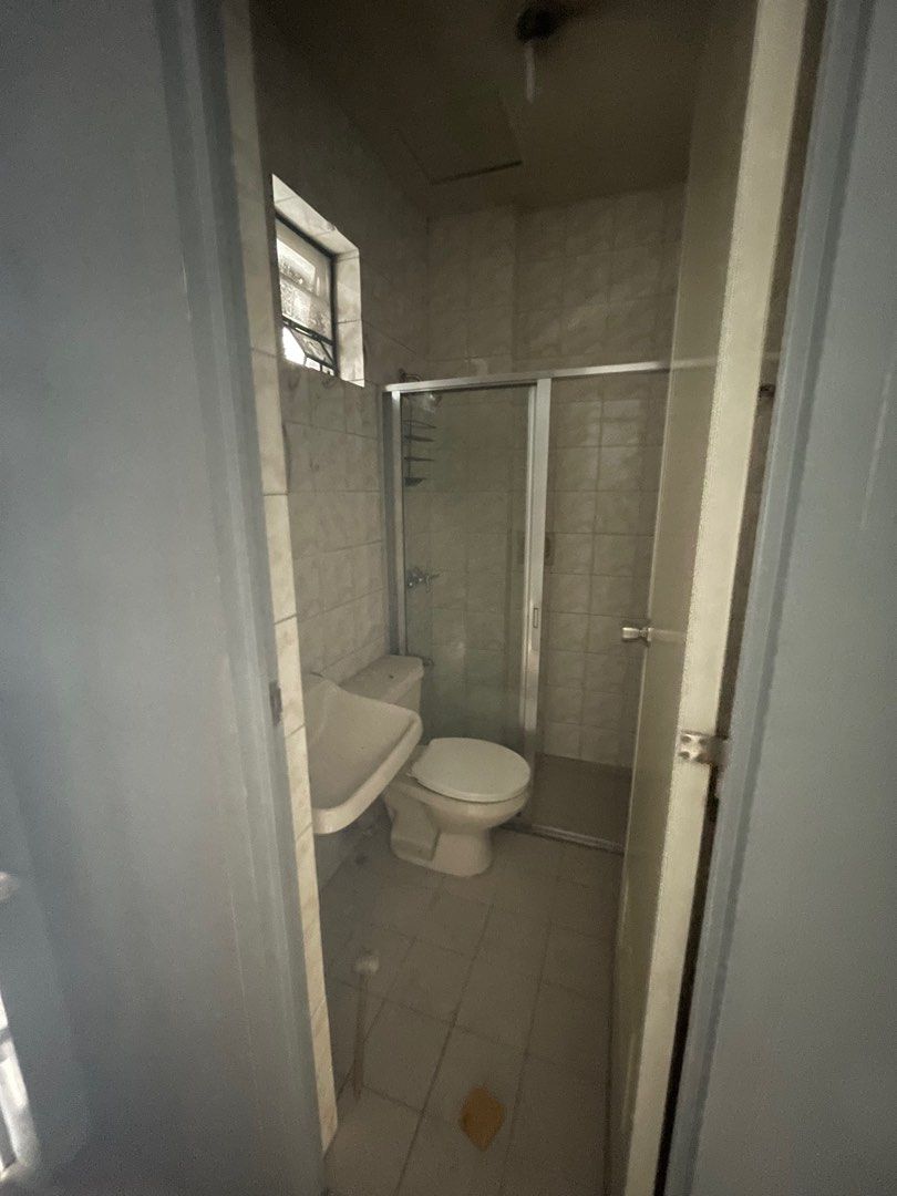 Commercial Lease (134 Katipunan Avenue)02