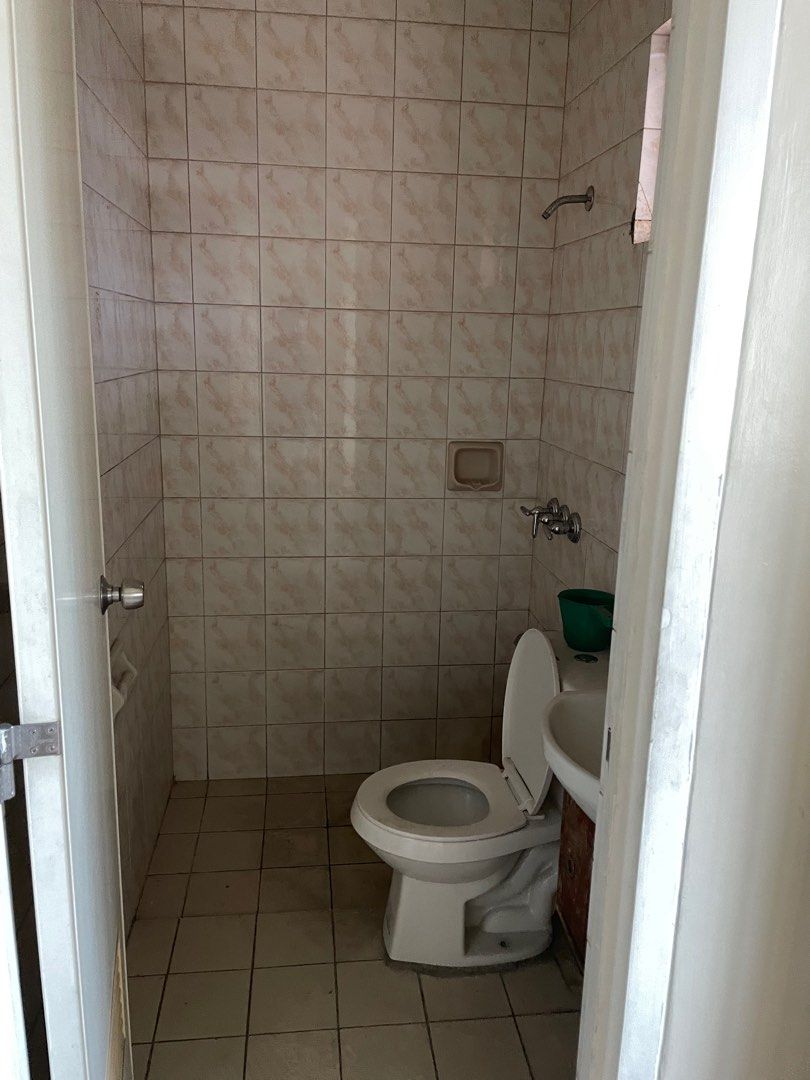 Commercial Lease (134 Katipunan Avenue)08