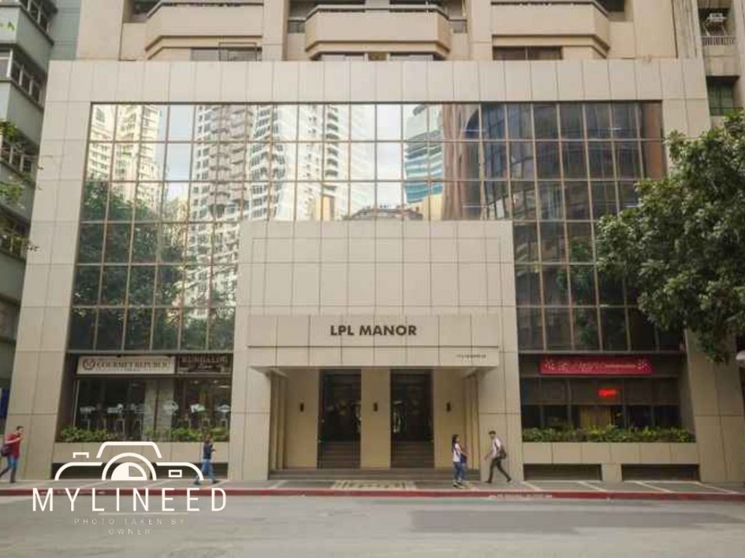 "150 sq.m. 2-BR Condo Unit + Parking for Rent in LPL Manor, L.P. Leviste Street, Makati"03