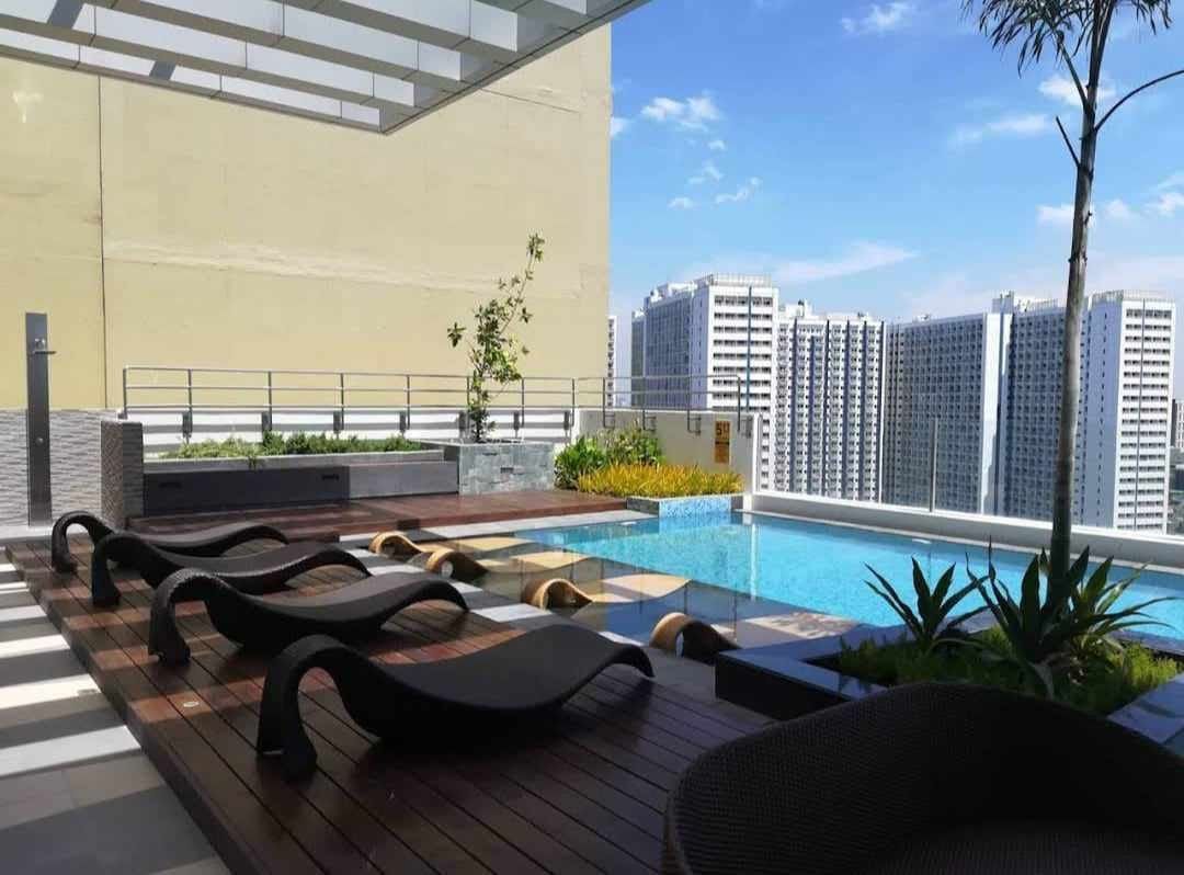 Condo For Rent in Salcedo Skysuites Makati City07