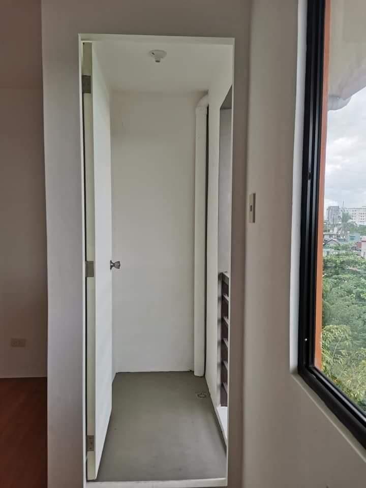 Condo for Rent08