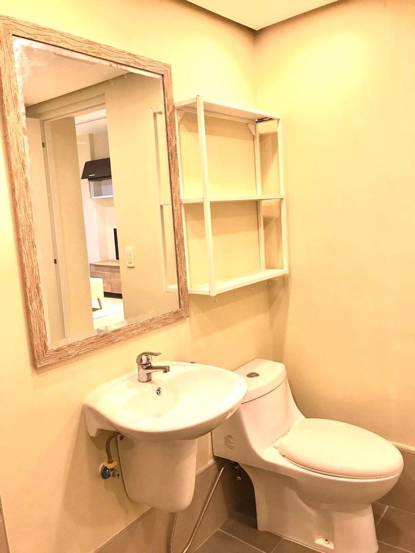 For Rent 1 bedroom in Avida 34th beside Uptown Mall BGC08