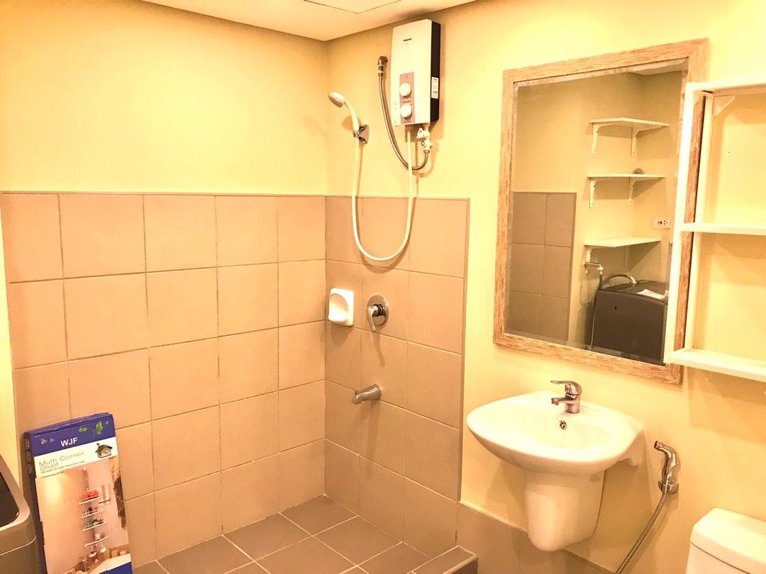 For Rent 1 bedroom in Avida 34th beside Uptown Mall BGC09