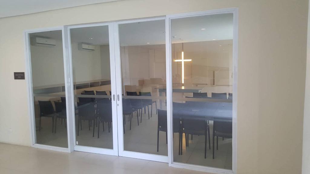Unfurnished Bare Studio Unit for Lease08
