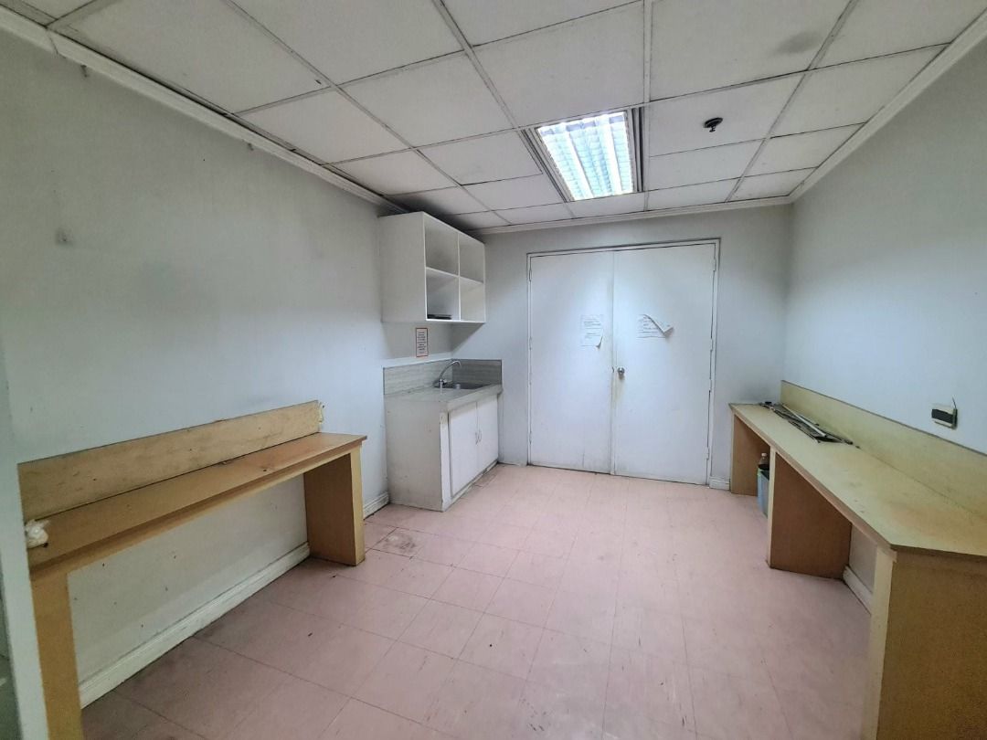 "For Rent: Office Space in Multinational Bancorporation Centre, P250K/mo."03