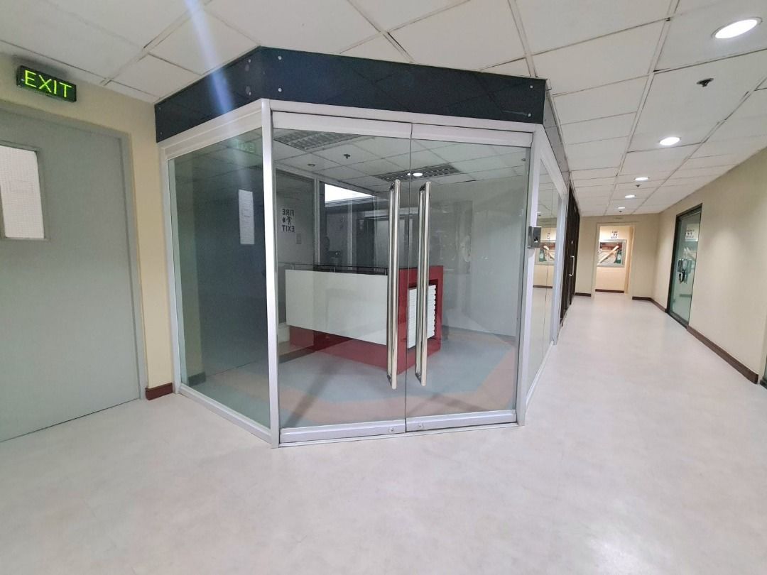 "For Rent: Office Space in Multinational Bancorporation Centre, P250K/mo."06