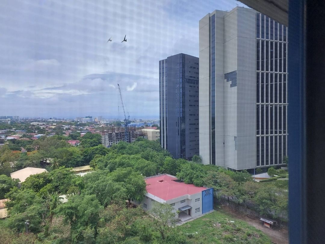 "For Sale Studio Unit in   West Parc Cedar Alabang, Muntinlupa City"05