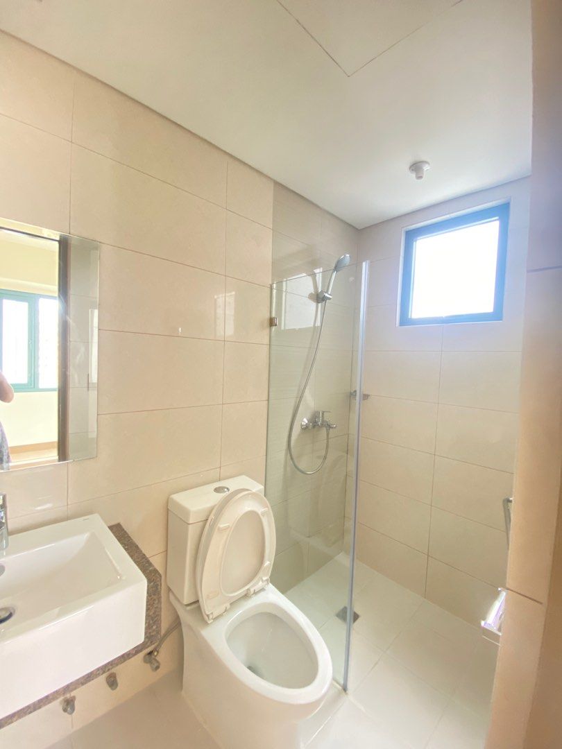 1 Bedroom  BARE Condo for Rent in Newport Pasay Across Airport09