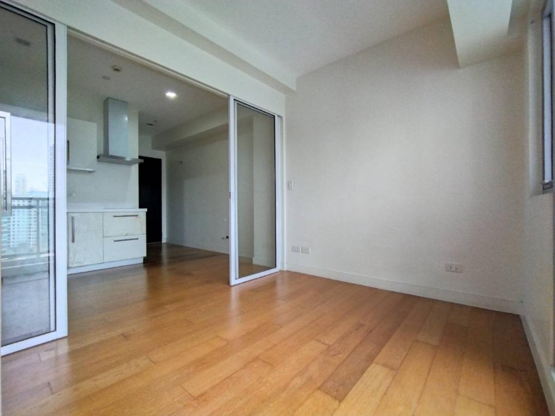 "Acqua Private Residences 29 sqm, 1 bedroom, semi furnished for rent"08