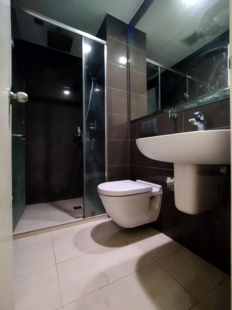 "Acqua Private Residences 29 sqm, 1 bedroom, semi furnished for rent"10