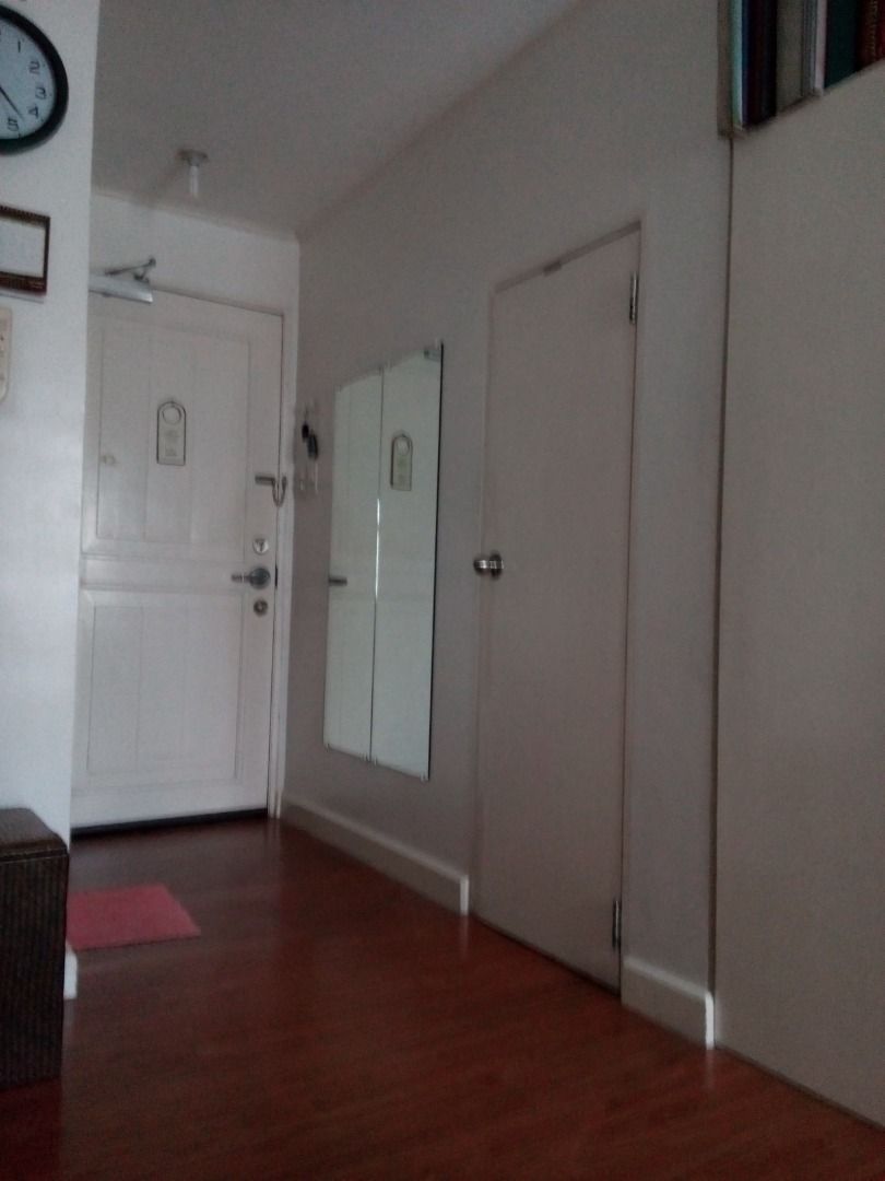 Big semi furnished studio unit at Pioneer Pointe03