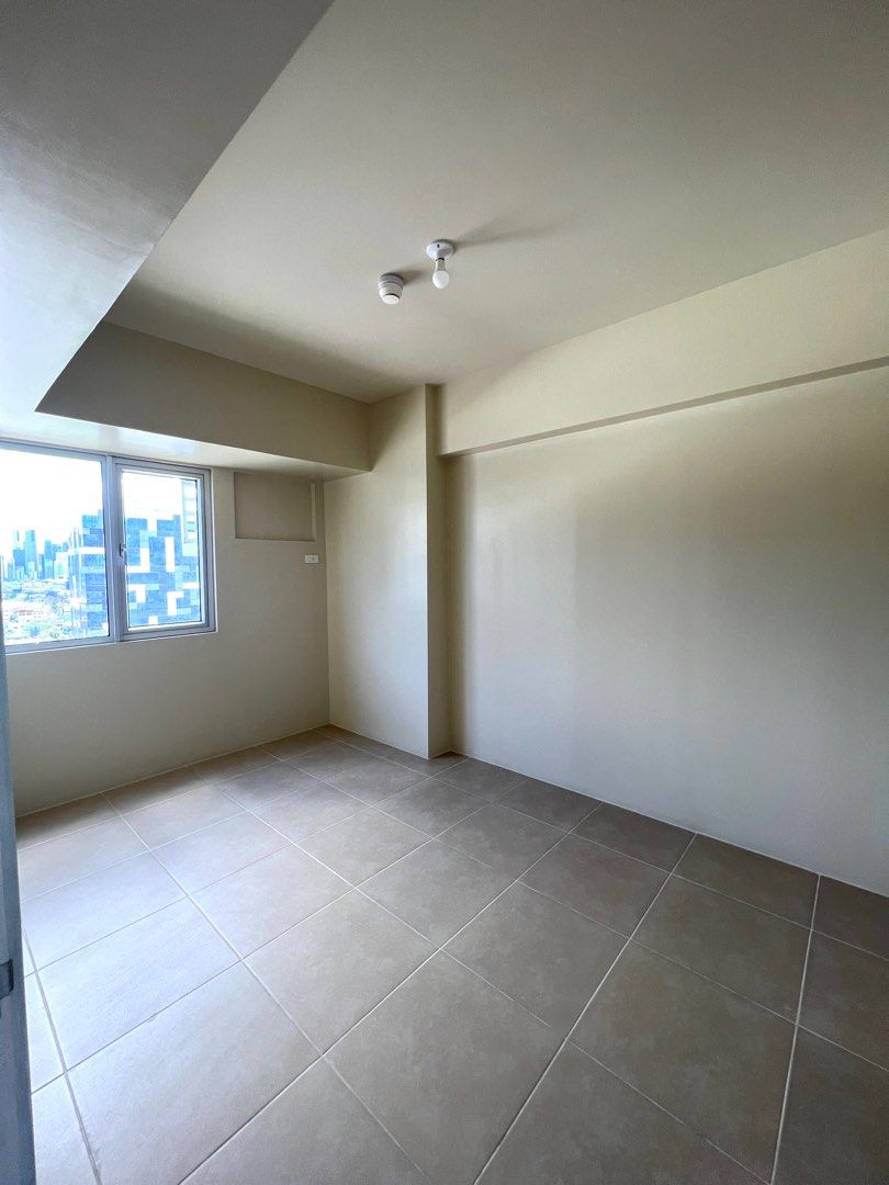 Avida BGC Turf 1BR for Rent02