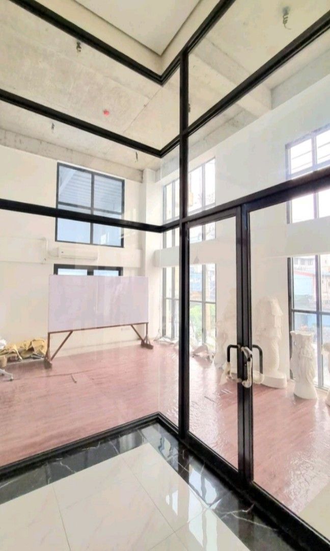 "Commercial/ Office  Space for Rent, Cubao, Quezon City"03