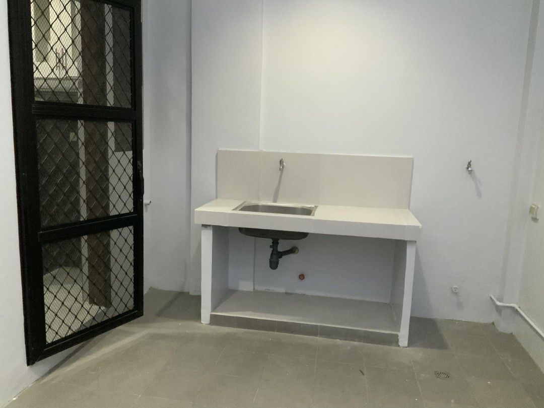 "2BR Townhouse for Rent, Better Living, Paranaque City"03