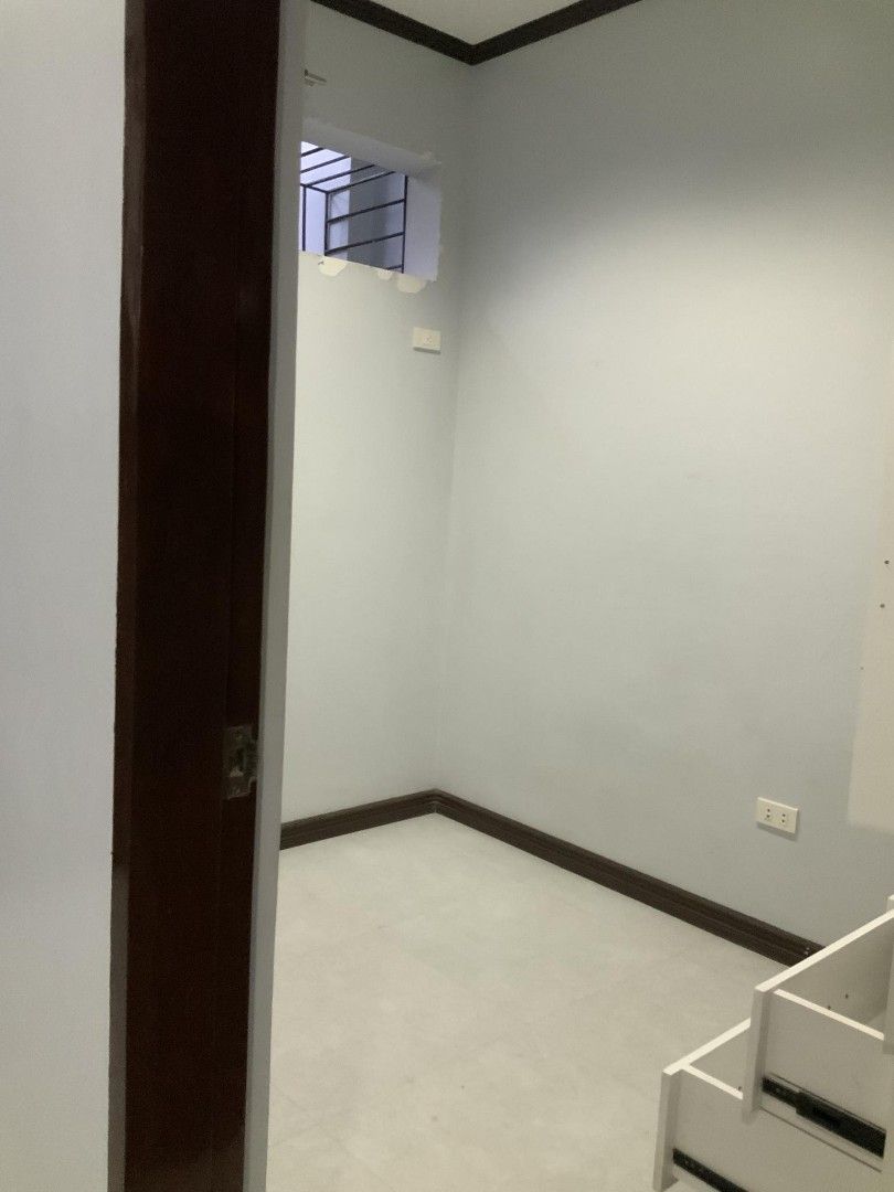 "2BR Townhouse for Rent, Better Living, Paranaque City"07