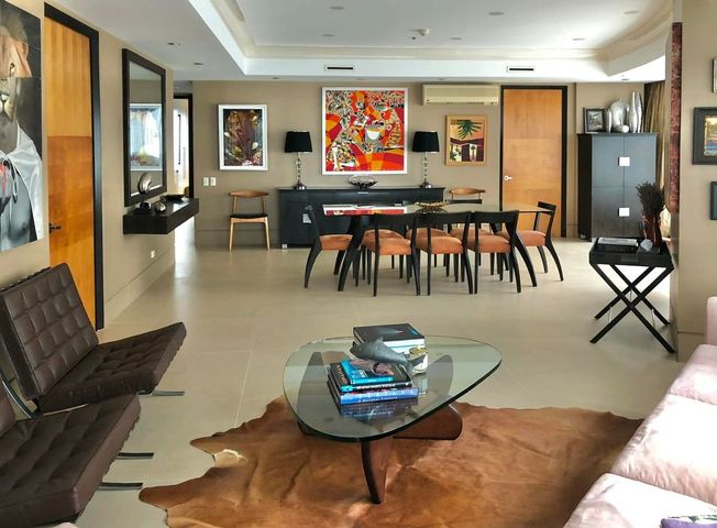 Luxury Type Unit In BGC07