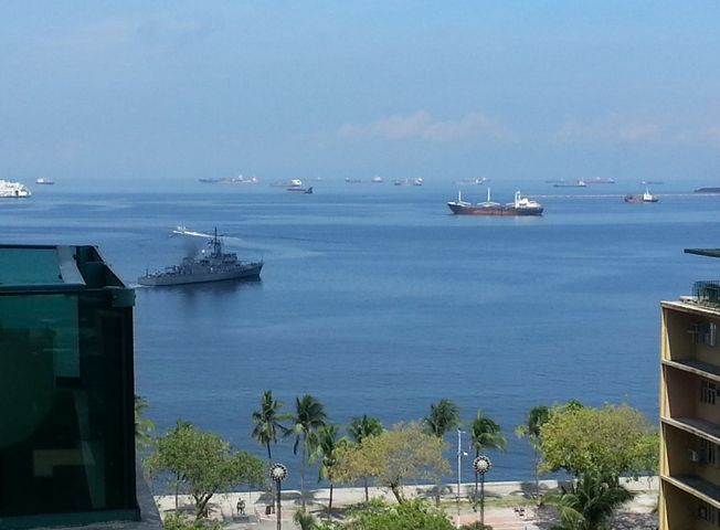 "OCEAN VIEW: 1BR Condo - Overlooks Manila Bay in Malate, Manila (For Rent)"06
