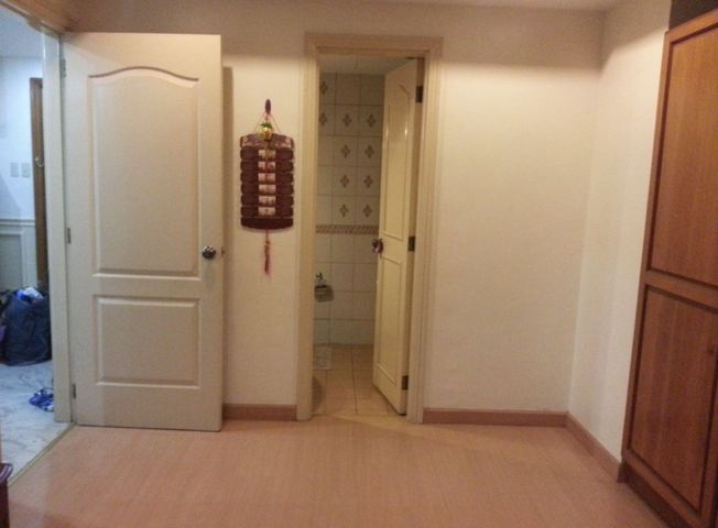 "OCEAN VIEW: 1BR Condo - Overlooks Manila Bay in Malate, Manila (For Rent)"10