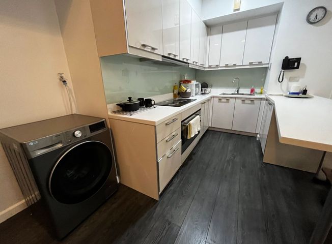 1 Luxury Bedroom For Rent in St. Francis Shangri-La Place03