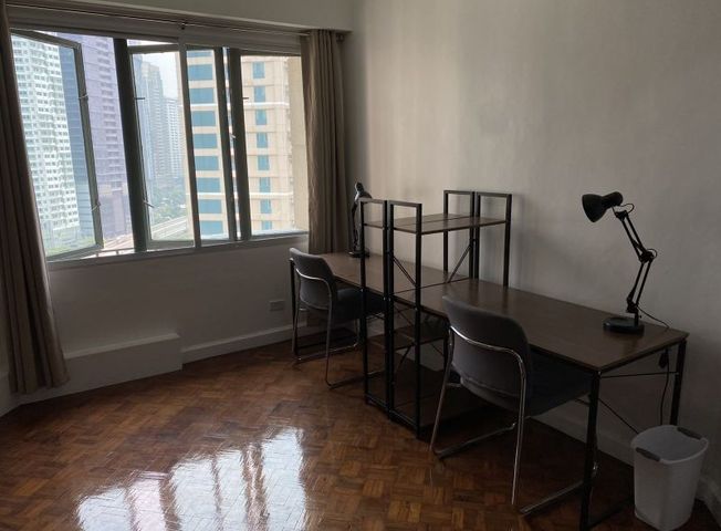"2 Bedroom For Rent in Renaissance Tower, Pasig, Metro Manila"08