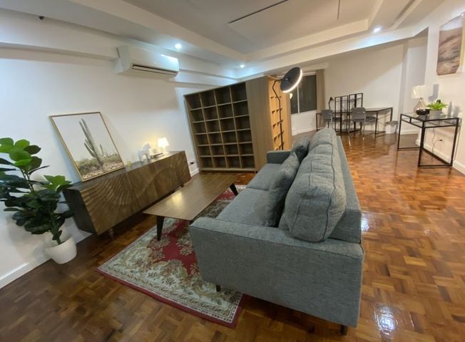 "2 Bedroom Condo for Rent in Renaissance Tower, Pasig, Metro Manila"02