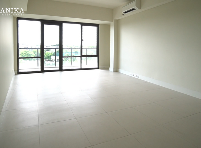 "RFO 3 Bedroom Luxury Condominium Unit in Alabang (Near Festival Mall, Asian Hospital, FEU, La Salle Zobel) (Besides Palms Country Club) - Botanika Nature Residences"03