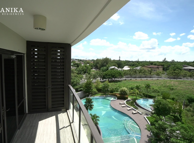 "RFO 3 Bedroom Luxury Condominium Unit in Alabang (Near Festival Mall, Asian Hospital, FEU, La Salle Zobel) (Besides Palms Country Club) - Botanika Nature Residences"04