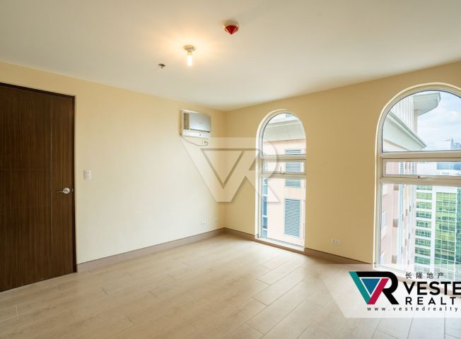 Venice Luxury Residences 1 Bedroom for Sale and Rent04