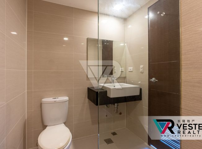 Venice Luxury Residences 1 Bedroom for Sale and Rent06